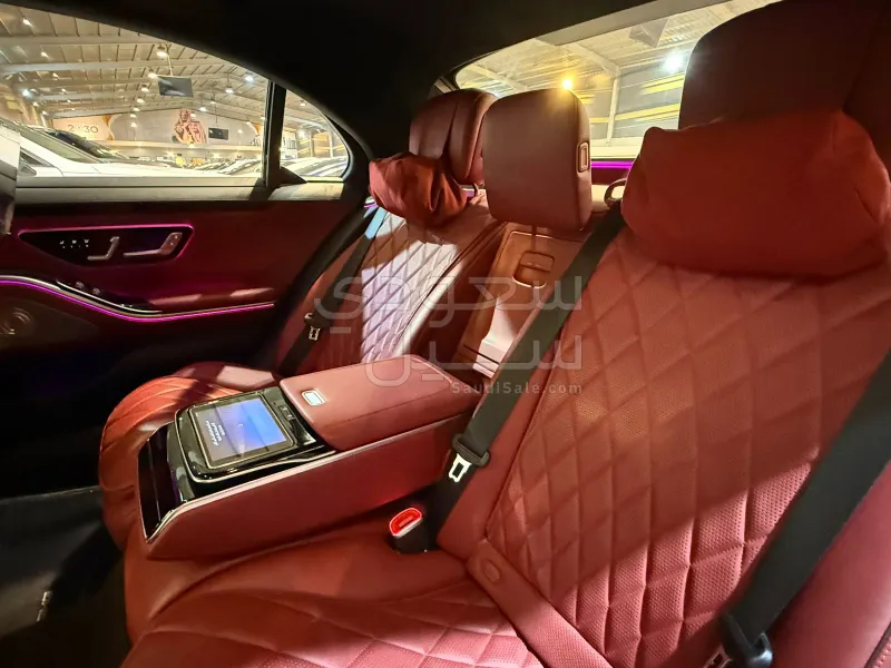 2022 مرسيدس - بنز إس 500 أي إم جي