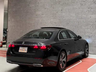 2025 مرسيدس - بنز إي 200