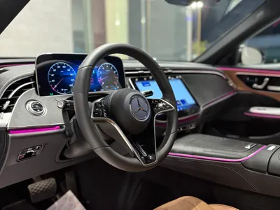 2025 مرسيدس - بنز إي 200