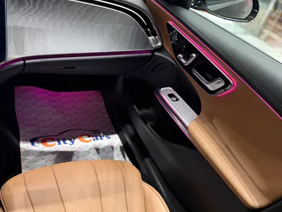 2025 مرسيدس - بنز إي 200