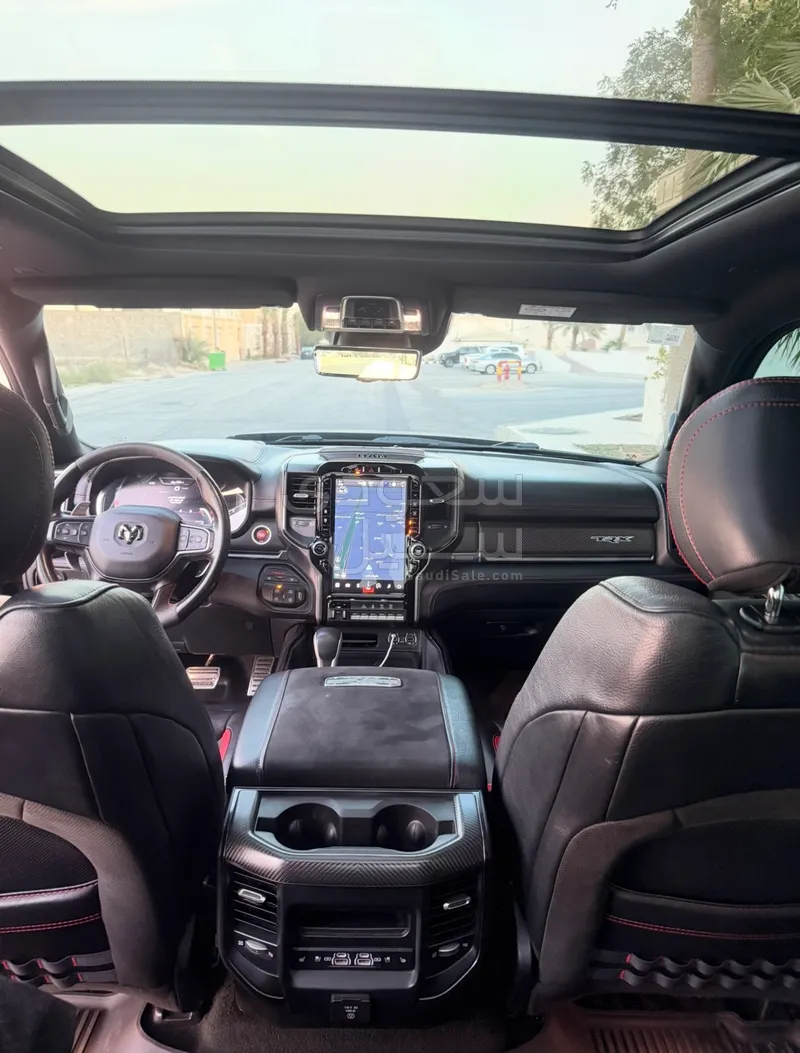 2023 دودج رام تي ار اكس