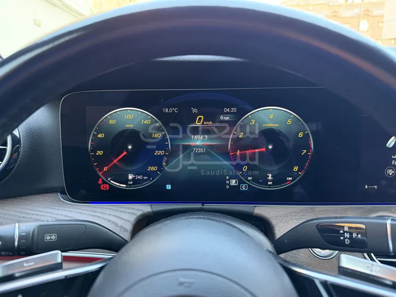 2022 مرسيدس - بنز أي 200