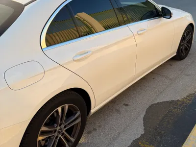 2022 مرسيدس - بنز أي 200