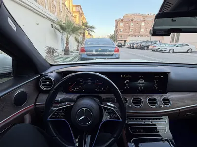 2022 مرسيدس - بنز أي 200