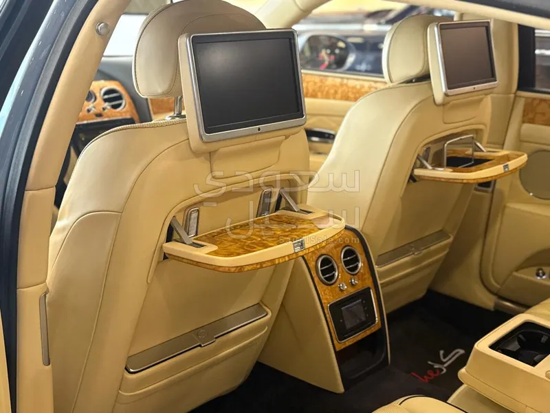 2014 بنتلي كونتيننتل فلاينج سبير مولينر