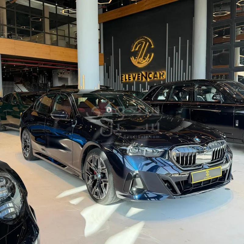 2026 بي ام دبليو الفئة الخامسة 520 أي