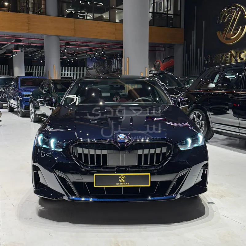 2026 بي ام دبليو الفئة الخامسة 520 أي