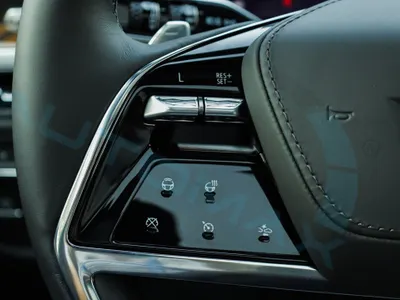 2025 كاديلاك اسكاليد سبورت