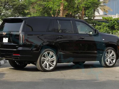 2025 كاديلاك اسكاليد سبورت