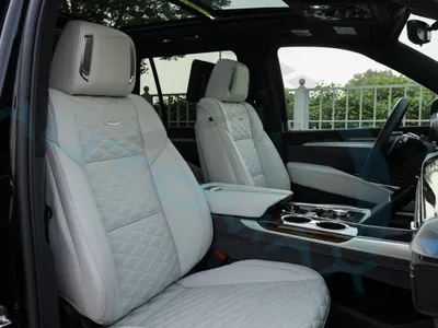 2025 كاديلاك اسكاليد سبورت