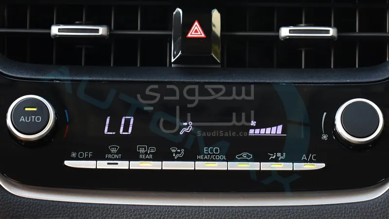 2025 تويوتا كورولا