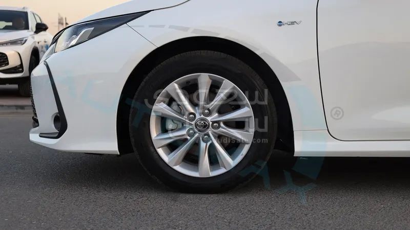 2025 تويوتا كورولا