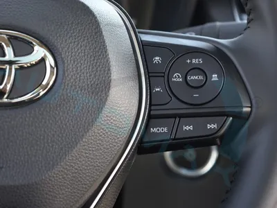 2025 تويوتا كورولا