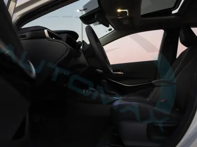 2025 تويوتا كورولا