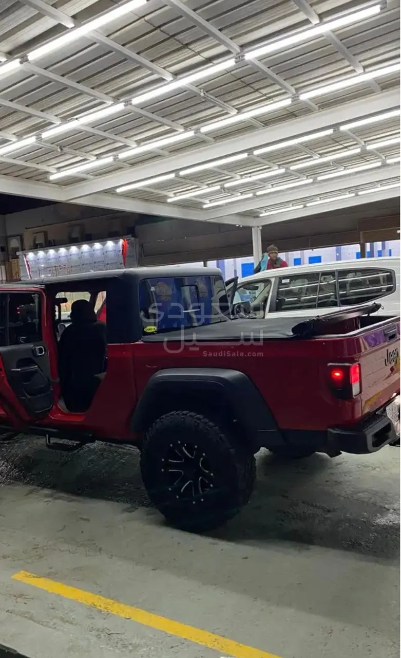 2020 جييب جلادياتور سبورت