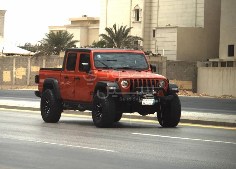 2020 جييب جلادياتور سبورت