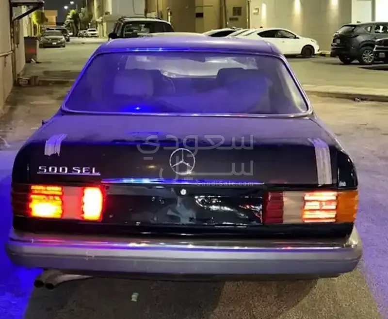 1985 مرسيدس - بنز إس إي إل 500