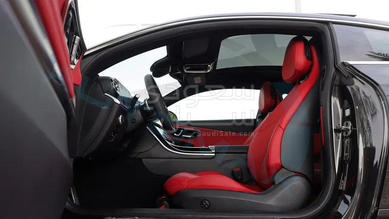 2026 مرسيدس - بنز سي إل إي 200