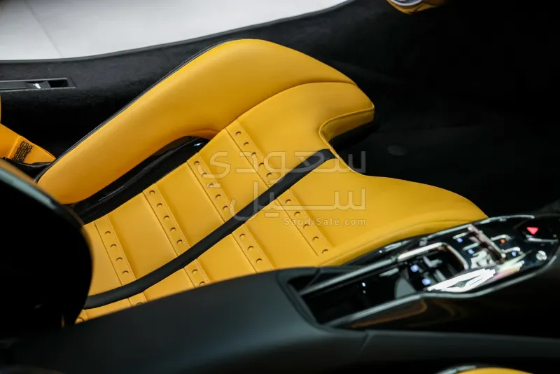 2022 فيراري اس اف 90 سترادالي