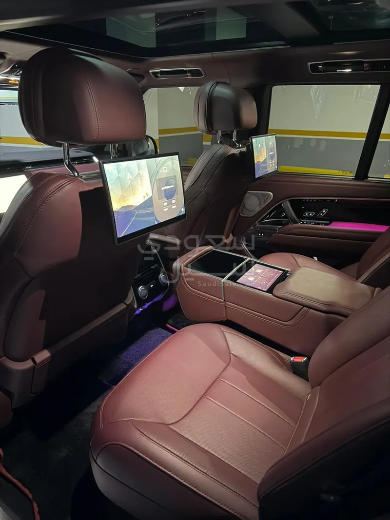 2023 لاند روفر رينج روفر اوتوبيوغرافي