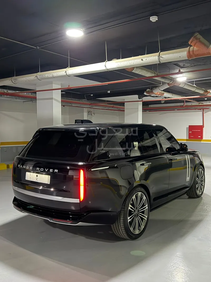 2023 لاند روفر رينج روفر اوتوبيوغرافي