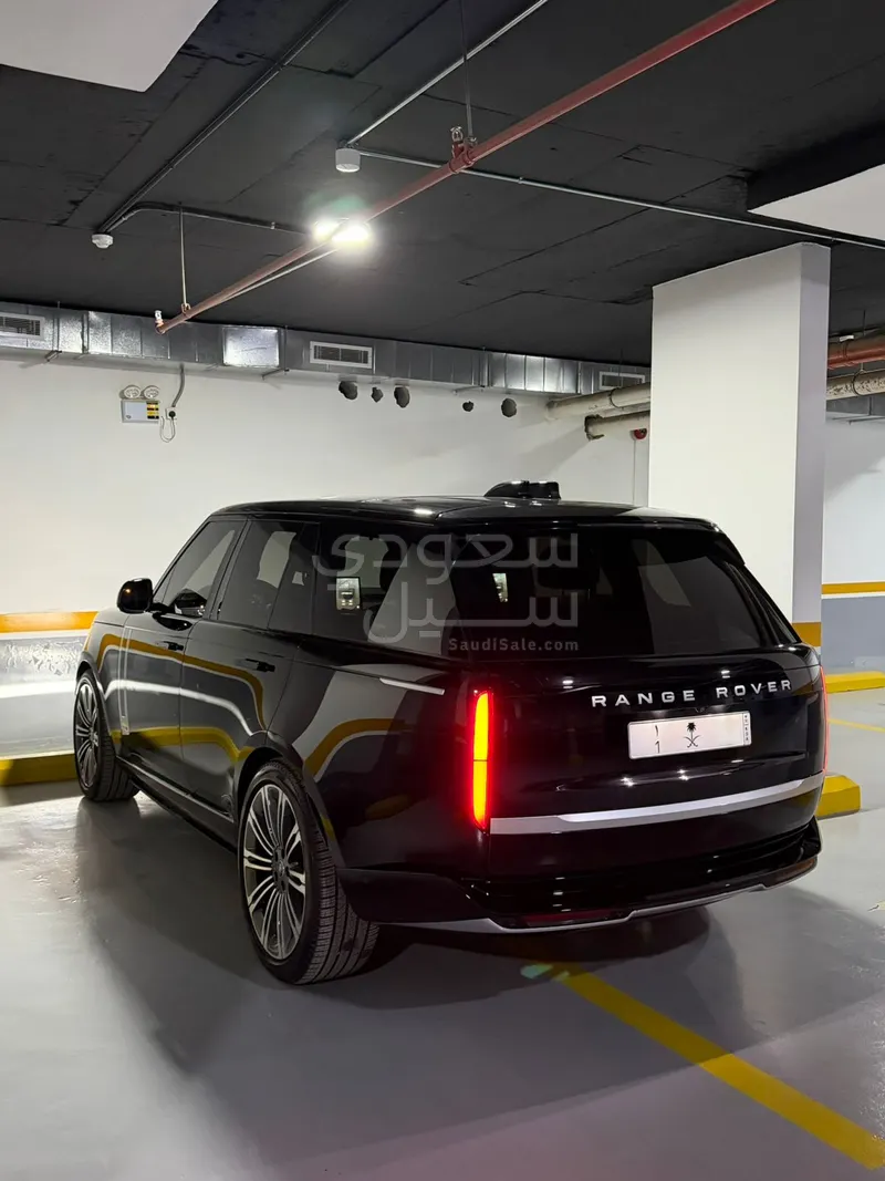 2023 لاند روفر رينج روفر اوتوبيوغرافي