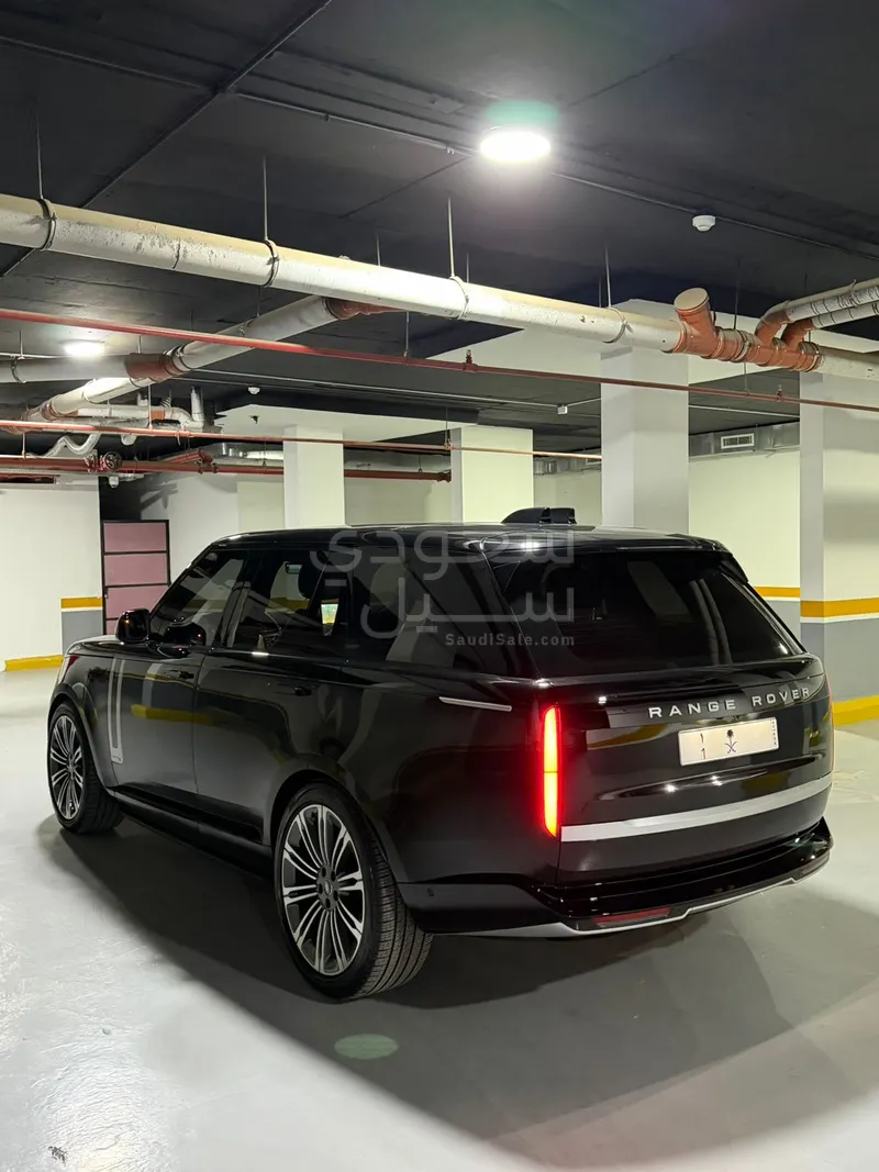 2023 لاند روفر رينج روفر اوتوبيوغرافي
