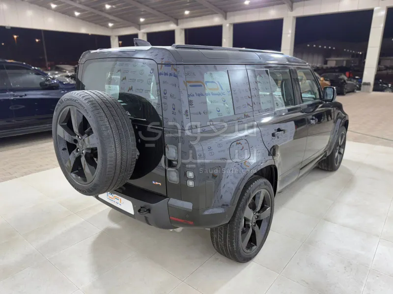 2026 لاند روفر ديفيندر اكس داينمك