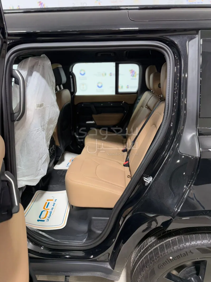 2026 لاند روفر ديفيندر اكس داينمك