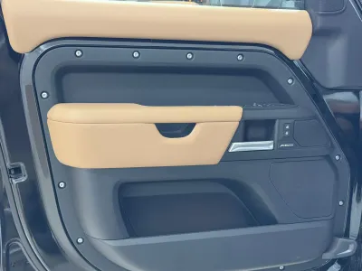 2026 لاند روفر ديفيندر اكس داينمك