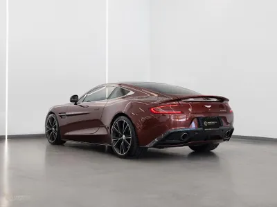 2013 استون مارتن فانكويش