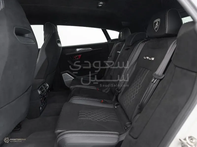 2024 لمبرجيني اوروس بيرفورمانتي