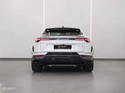 2024 لمبرجيني اوروس بيرفورمانتي