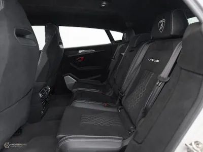 2024 لمبرجيني اوروس بيرفورمانتي