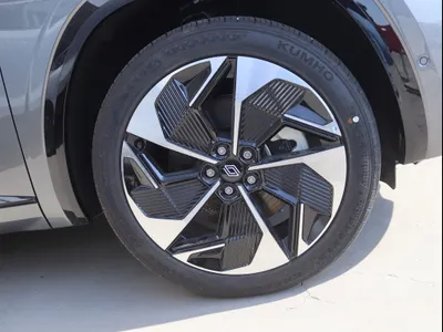 2026 رينو كوليوس