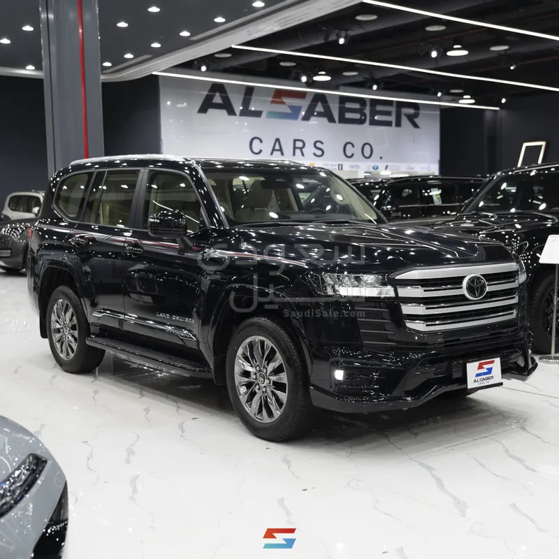 2025 تويوتا لاند كروزر جي اكس ار4