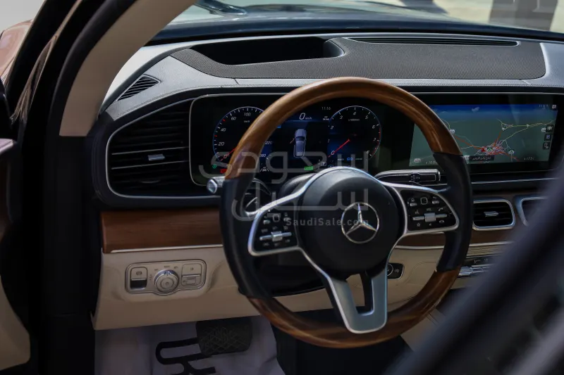 2023 مرسيدس - بنز جي إل إي 450