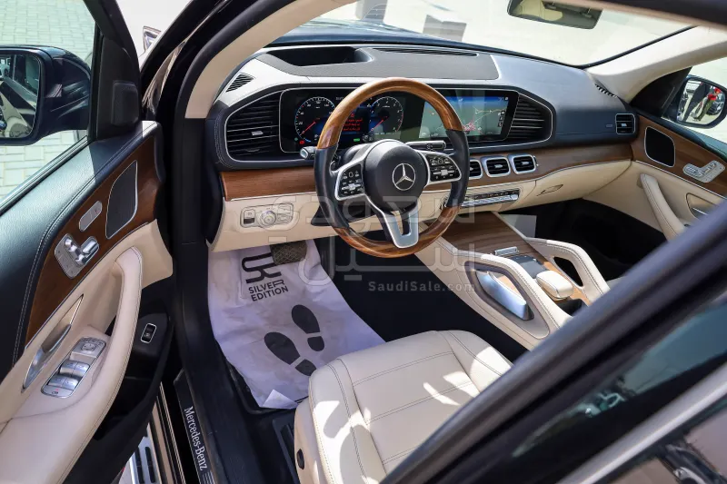 2023 مرسيدس - بنز جي إل إي 450