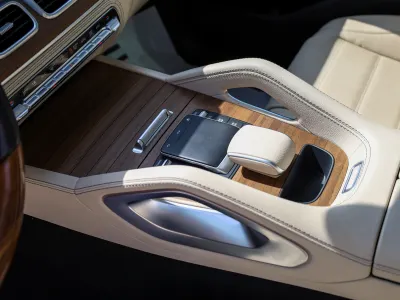 2023 مرسيدس - بنز جي إل إي 450