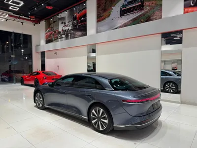 2025 لوسيد اير بيور