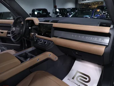 2025 لاند روفر ديفيندر اكس