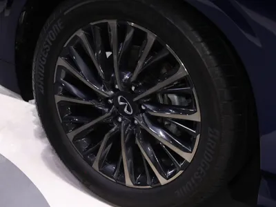 2025 انفينيتي كيو اكس 80