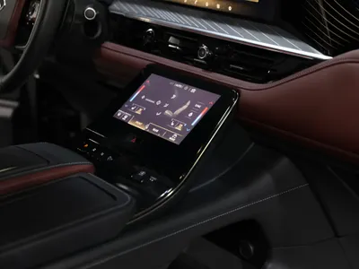 2025 انفينيتي كيو اكس 80