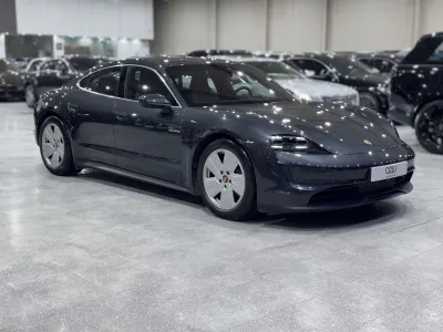 2023 بورش تايكان