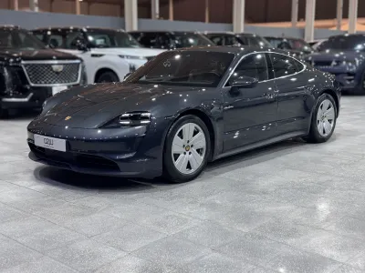 2023 بورش تايكان