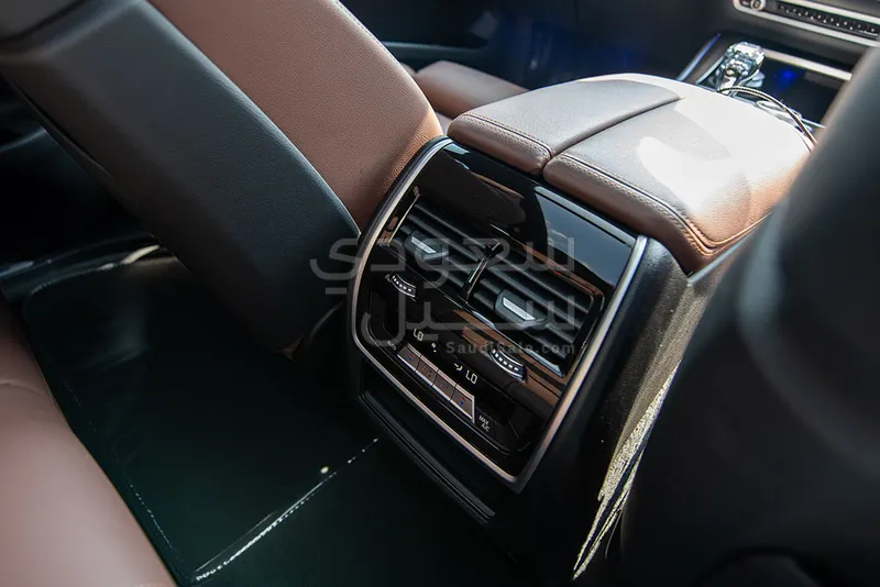 2022 بي ام دبليو الفئة اكس 5 إم كت