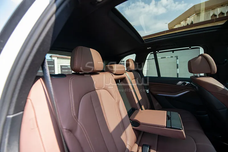 2022 بي ام دبليو الفئة اكس 5 إم كت