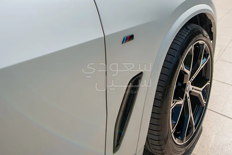 2022 بي ام دبليو الفئة اكس 5 إم كت