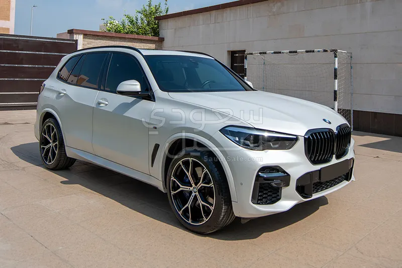 2022 بي ام دبليو الفئة اكس 5 إم كت