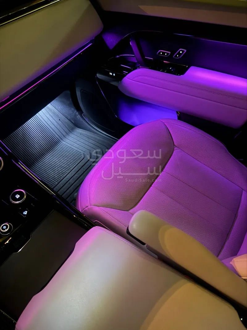 2023 لاند روفر رينج روفر سبورت اس اي